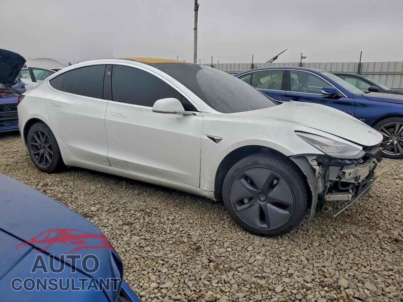 TESLA MODEL 3 2017 - 5YJ3E1EA5HF002054