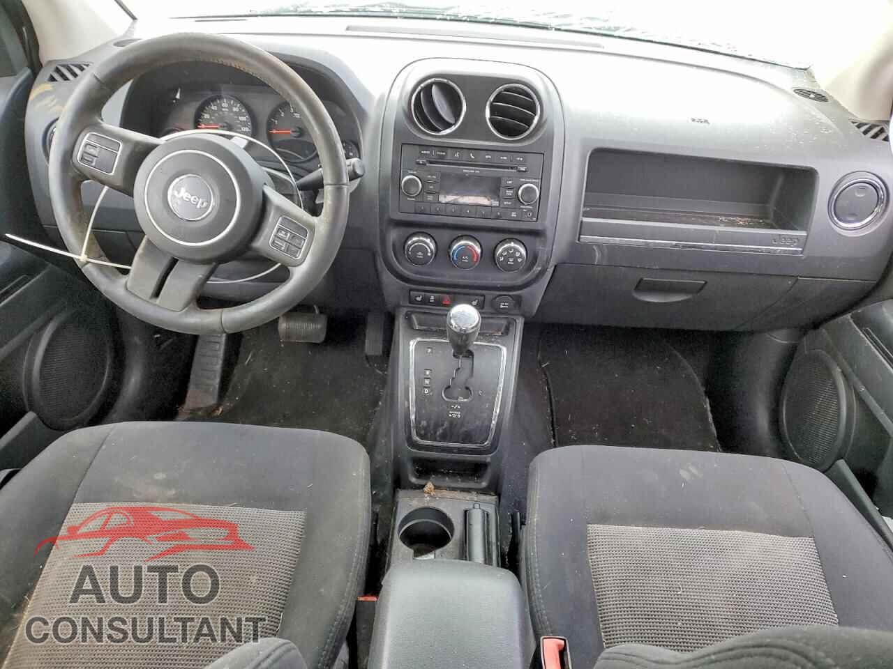 JEEP COMPASS 2011 - 1J4NF1FB2BD257962