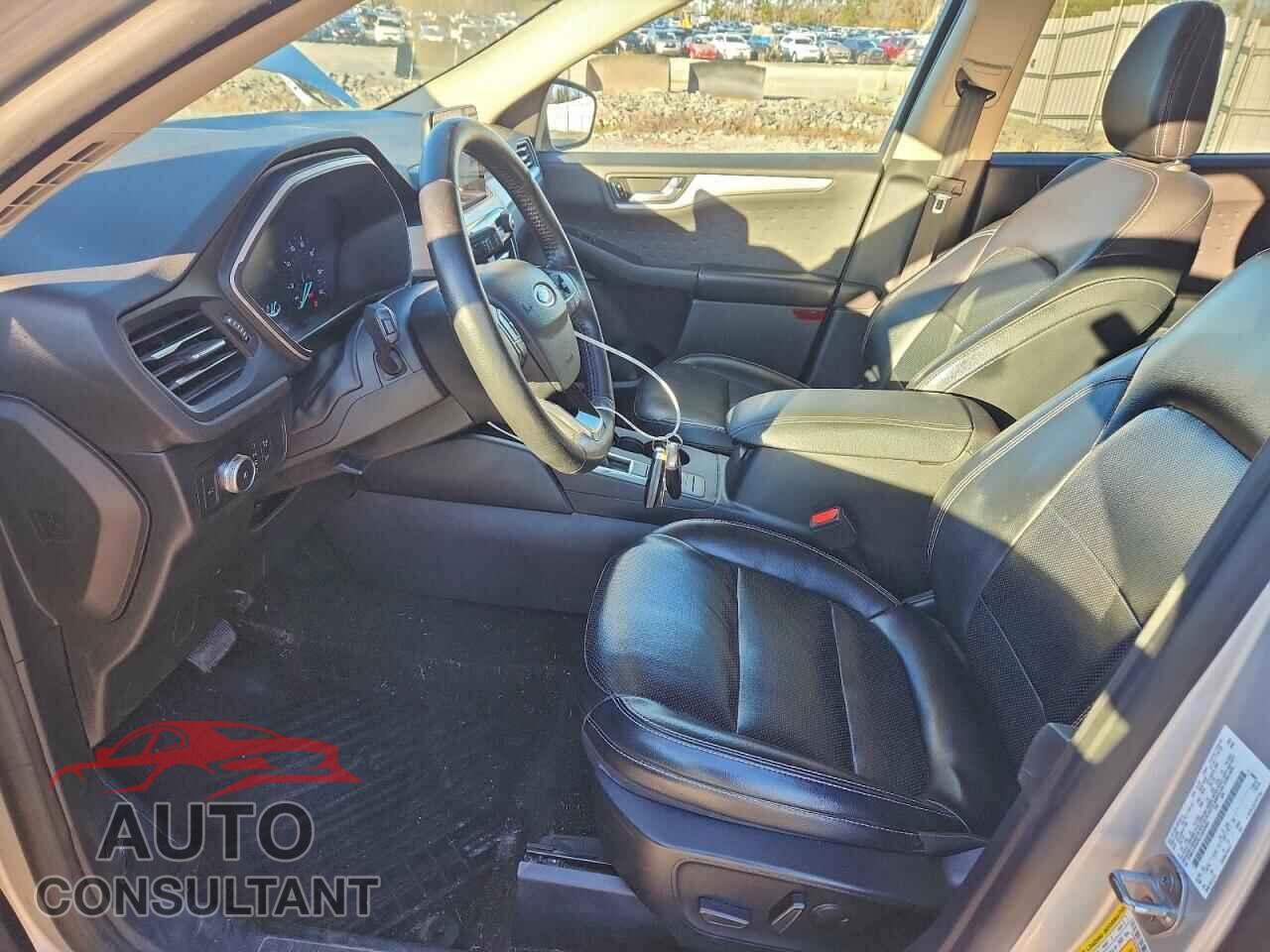 FORD ESCAPE 2020 - 1FMCU0H65LUA92564