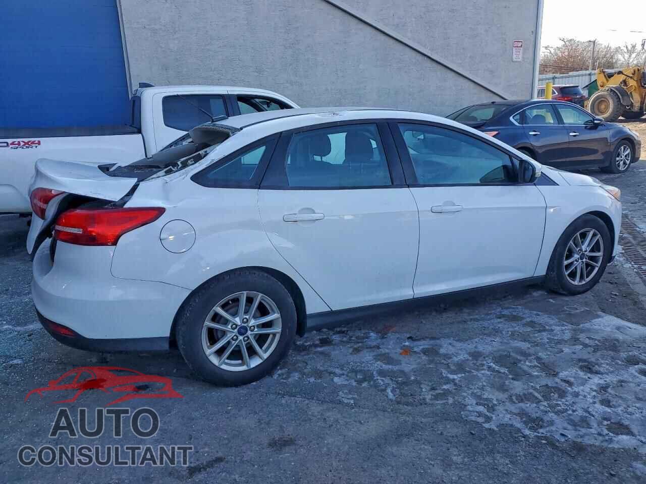 FORD FOCUS 2017 - 1FADP3E20HL200935