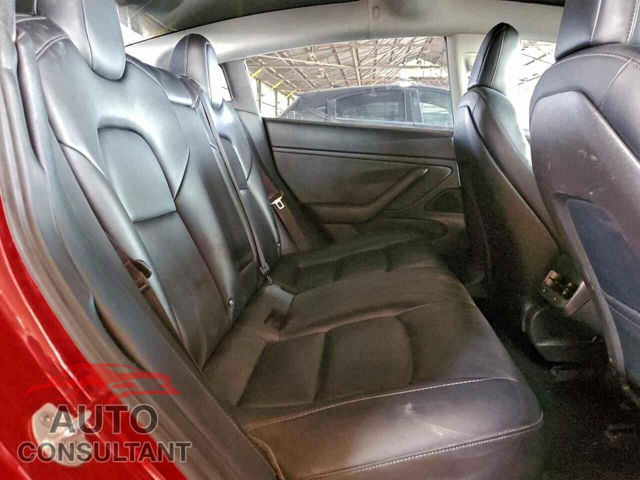 TESLA MODEL 3 2018 - 5YJ3E1EA3JF046155