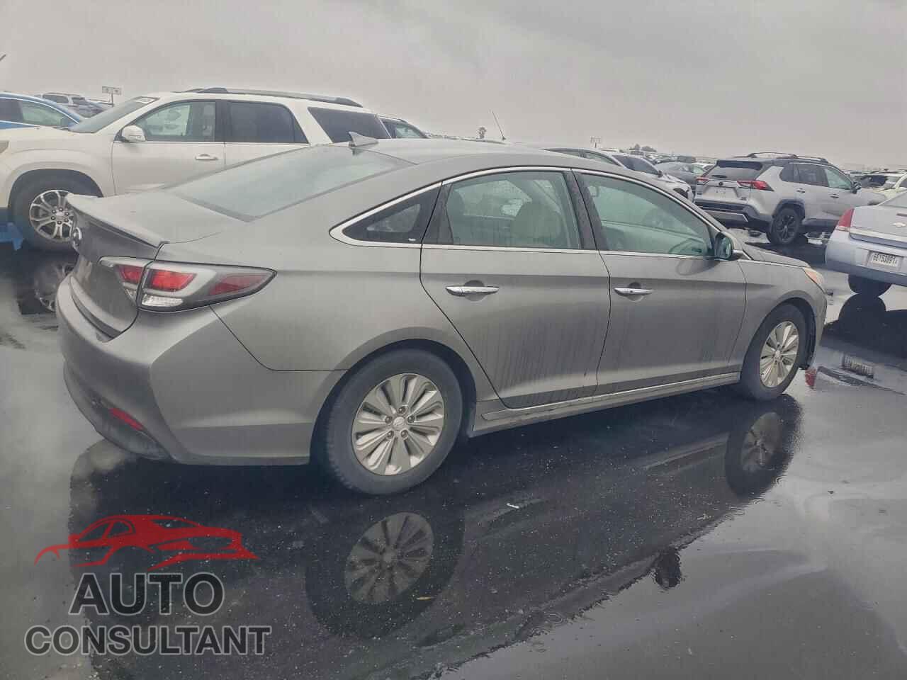 HYUNDAI SONATA 2017 - KMHE24L30HA063436