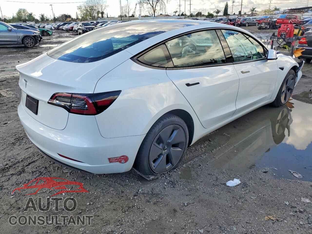 TESLA MODEL 3 2023 - 5YJ3E1EAXPF674996