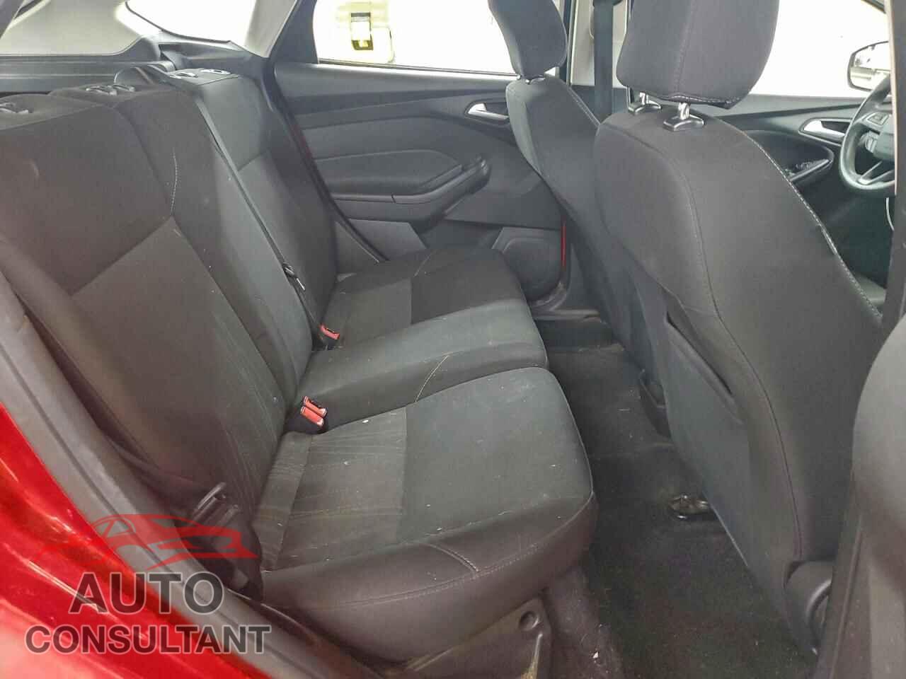 FORD FOCUS 2017 - 1FADP3K25HL248175