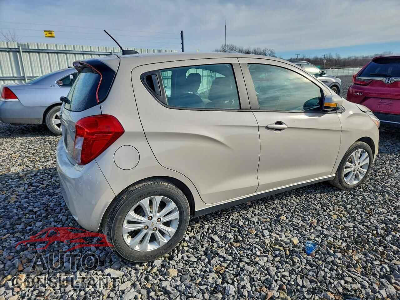 CHEVROLET SPARK 2018 - KL8CD6SA9JC458025