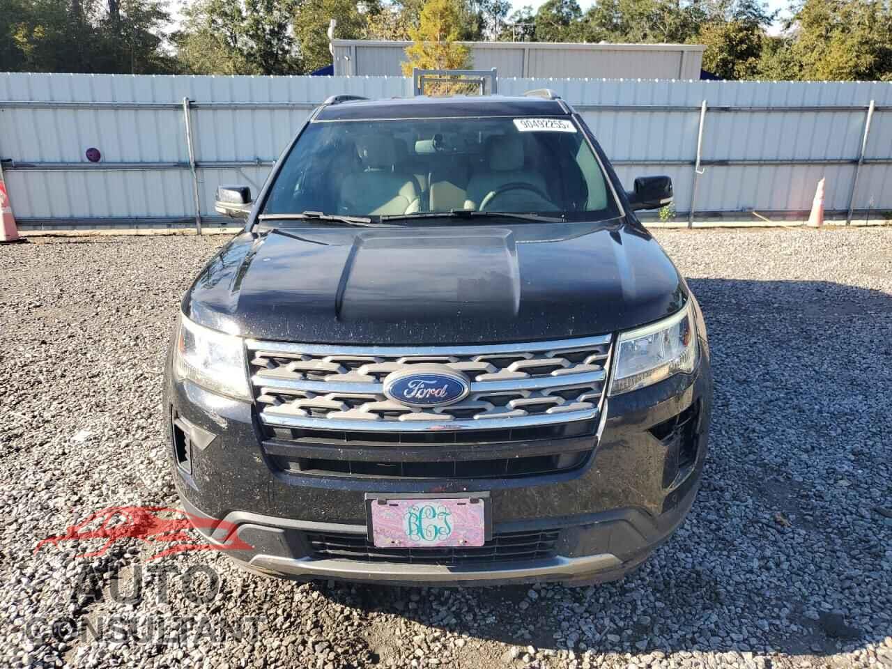 FORD EXPLORER 2018 - 1FM5K7D8XJGB03360