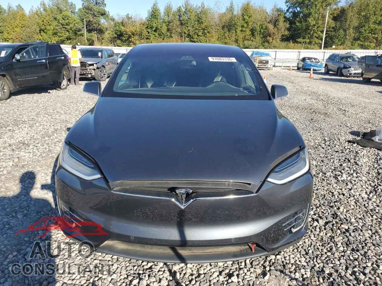 TESLA MODEL X 2017 - 5YJXCBE2XHF056830