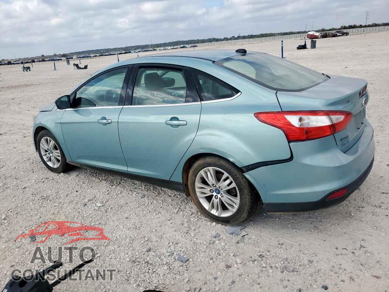 FORD FOCUS 2012 - 1FAHP3H24CL183983