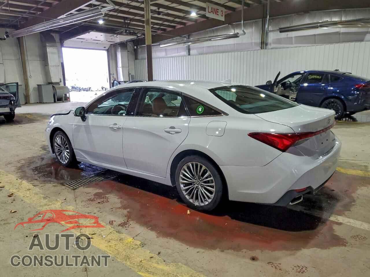 TOYOTA AVALON 2022 - 4T1DZ1FB7NU083900