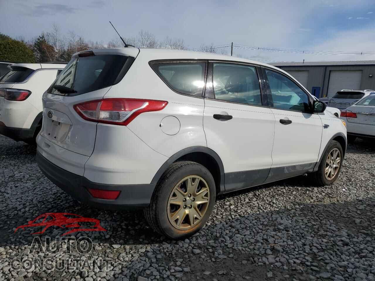 FORD ESCAPE 2013 - 1FMCU0F70DUC00960