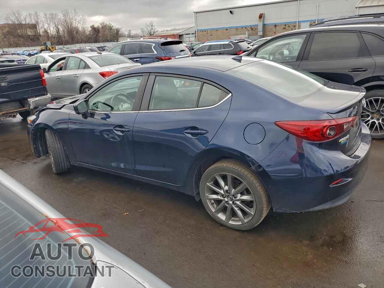 MAZDA 3 2018 - 3MZBN1V36JM226543