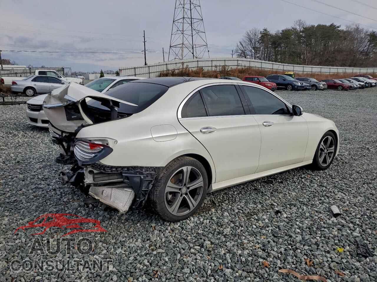MERCEDES-BENZ E-CLASS 2017 - WDDZF4JB3HA100909