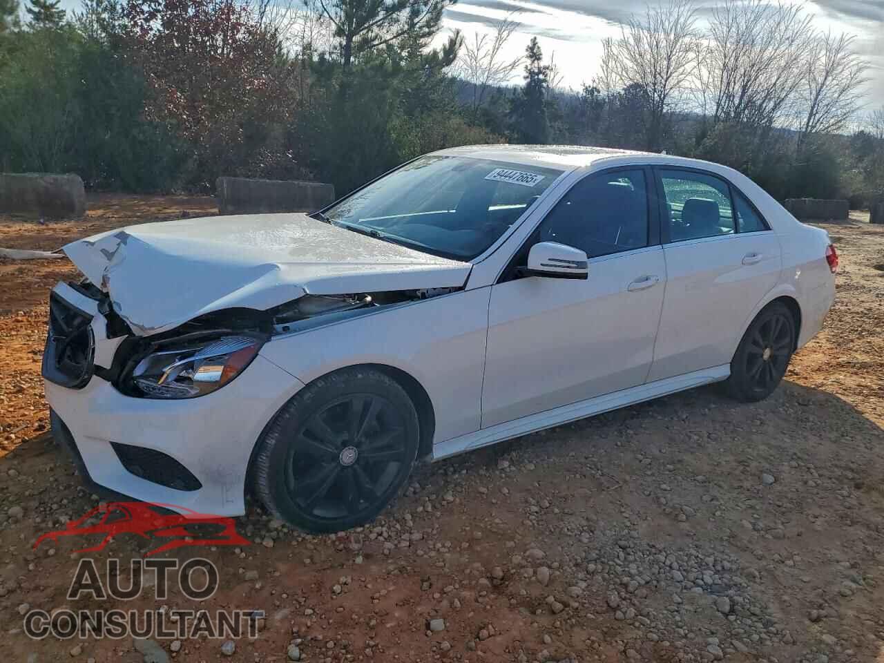 MERCEDES-BENZ E-CLASS 2015 - WDDHF5KB6FB083272