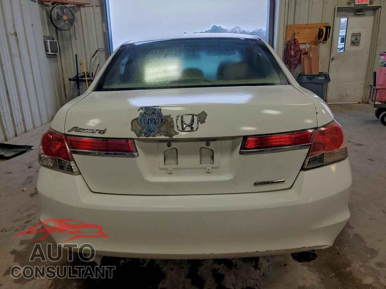 HONDA ACCORD 2011 - 1HGCP2F61BA014794