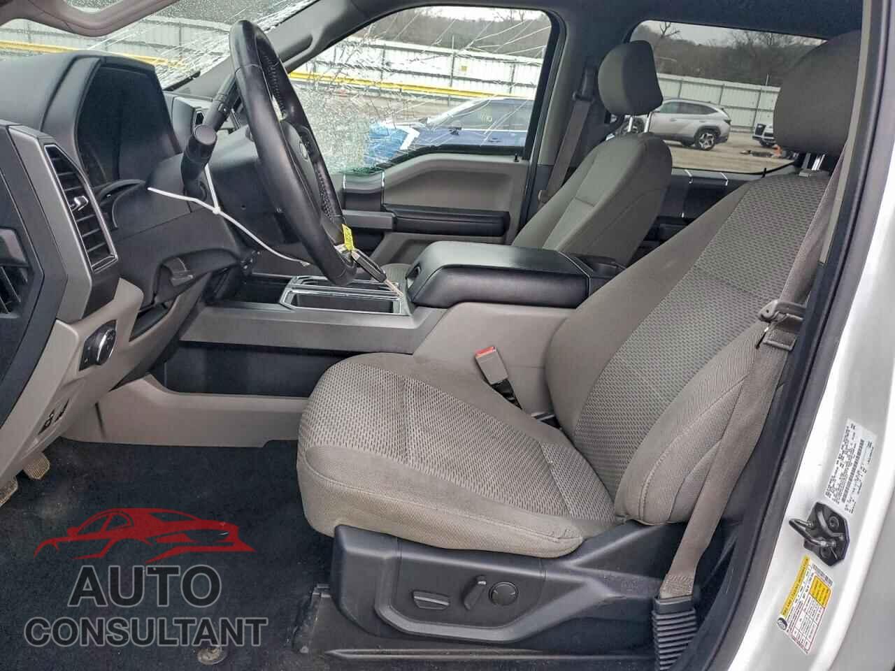 FORD F150 2019 - 1FTEW1E40KFC77317