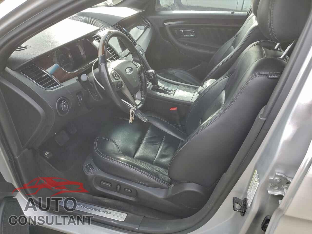 FORD TAURUS 2017 - 1FAHP2F80HG120980