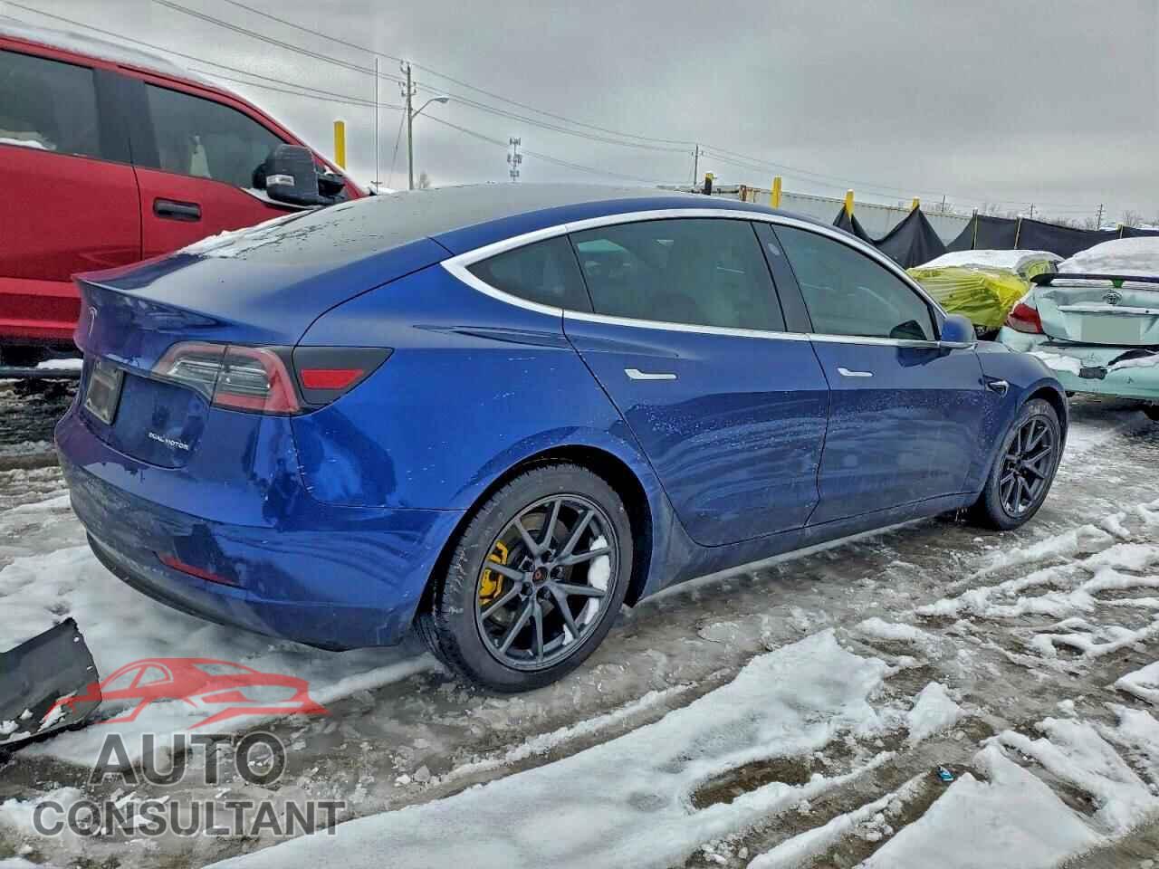 TESLA MODEL 3 2020 - 5YJ3E1EB0LF668403