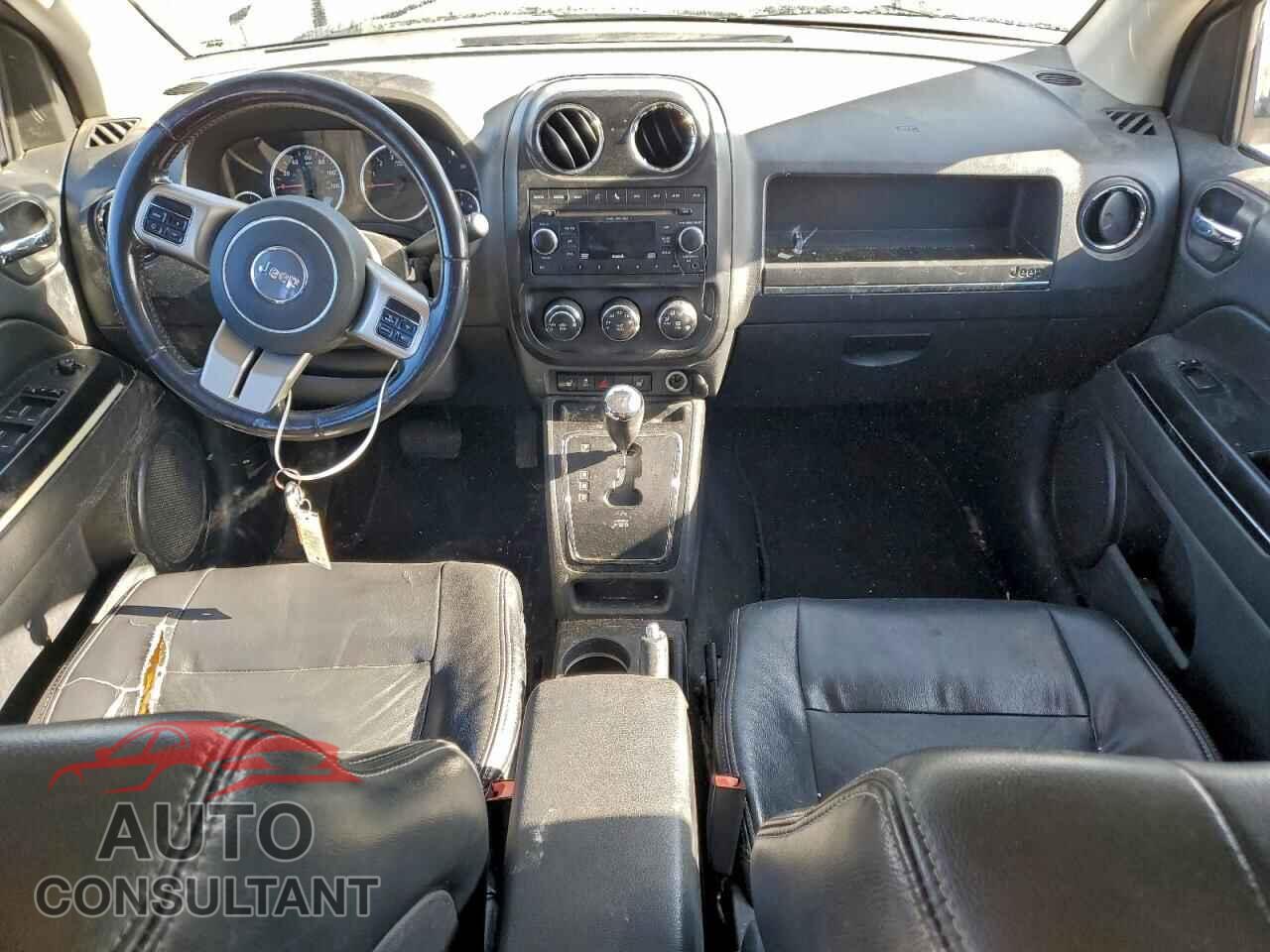 JEEP COMPASS 2011 - 1J4NF5FB1BD257555