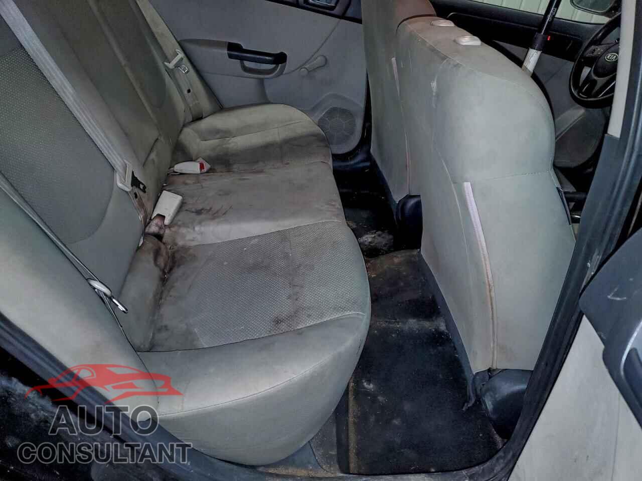 KIA FORTE 2013 - KNAFT4A2XD5718833