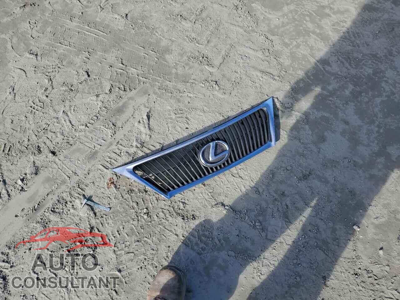 LEXUS IS 2012 - JTHCF5C29C5059673