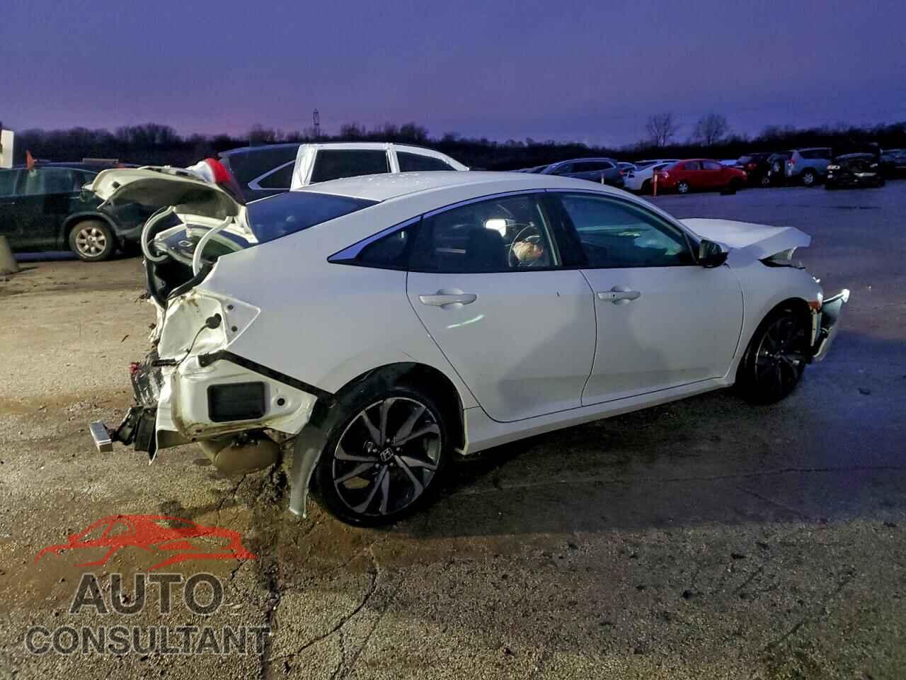 HONDA CIVIC 2019 - 2HGFC2F83KH600649