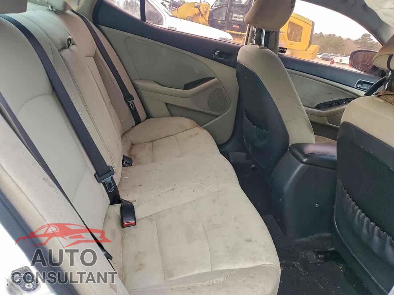 KIA OPTIMA 2014 - KNAGM4A77E5497576
