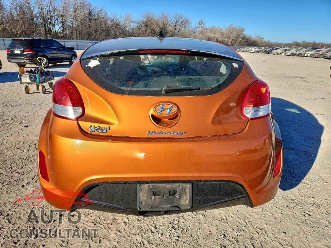 HYUNDAI VELOSTER 2013 - KMHTC6AD3DU158366