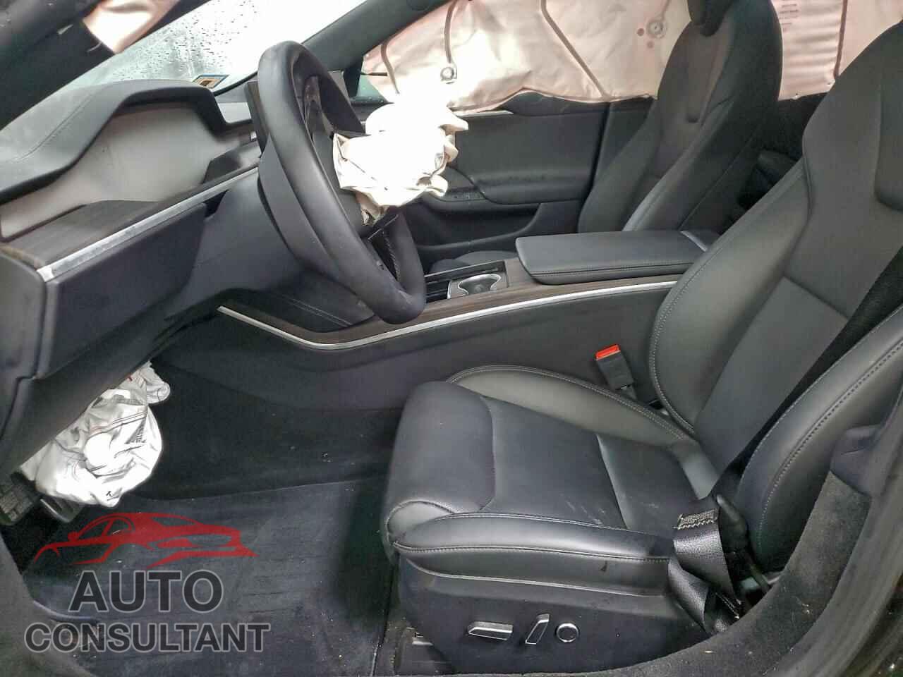 TESLA MODEL S 2023 - 5YJSA1E59PF529572