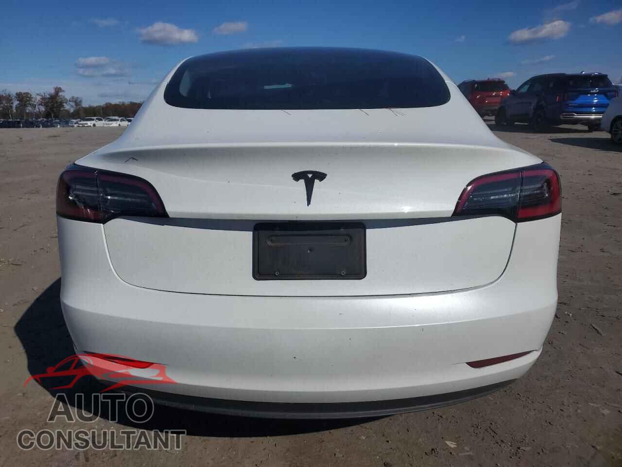 TESLA MODEL 3 2023 - 5YJ3E1EAXPF385780