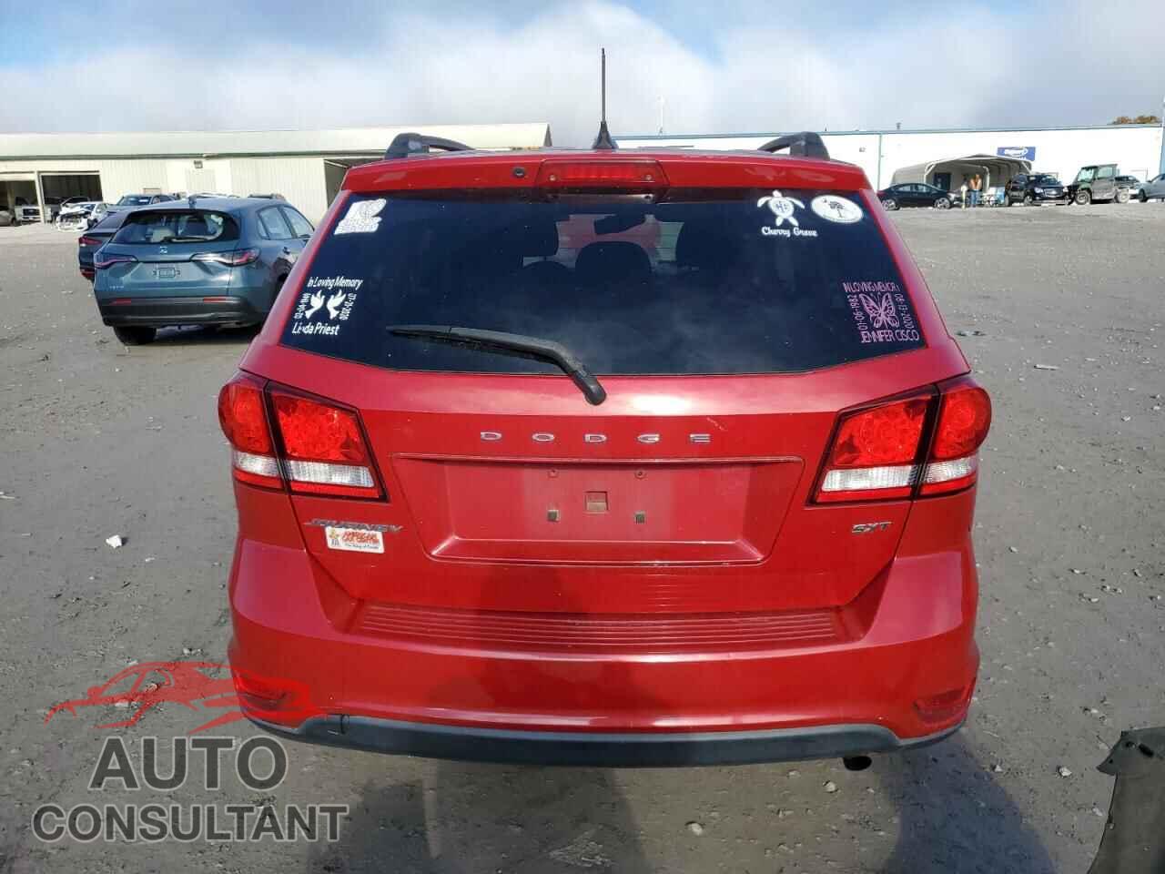 DODGE JOURNEY 2015 - 3C4PDCBB5FT708646