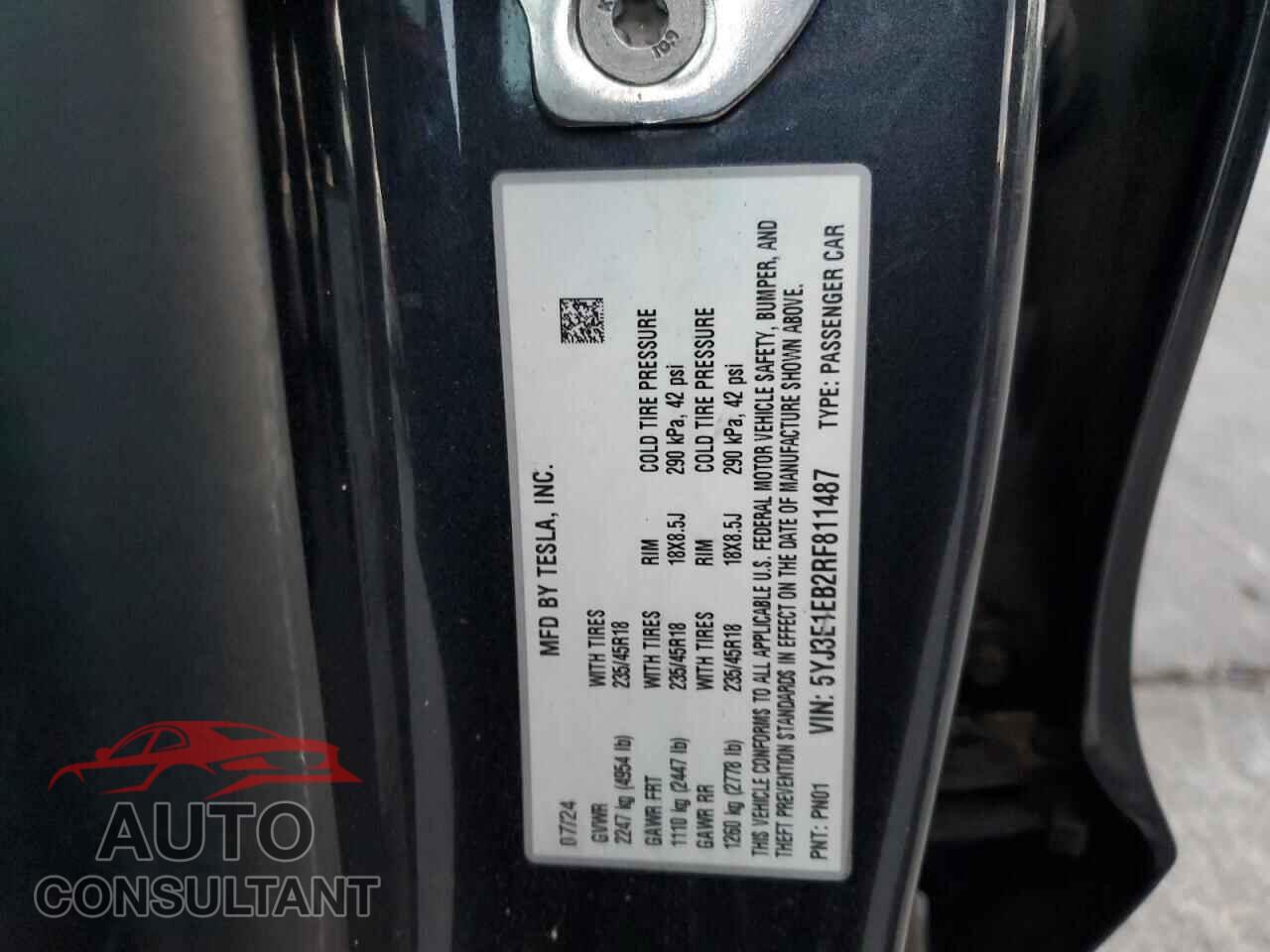 TESLA MODEL 3 2024 - 5YJ3E1EB2RF811487