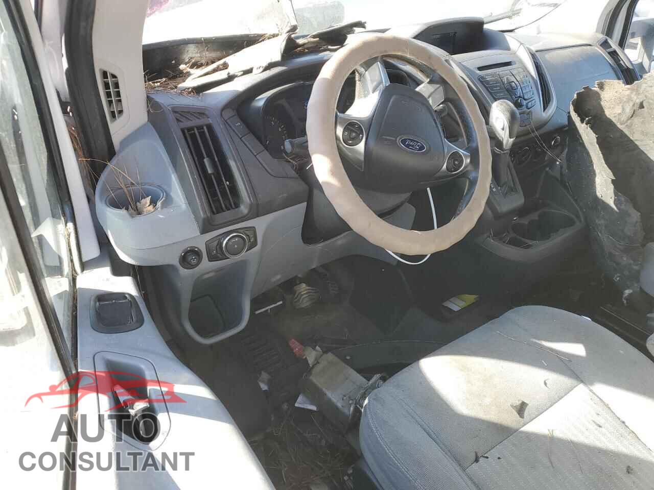 FORD TRANSIT 2015 - 1FTNE2CM2FKA51935