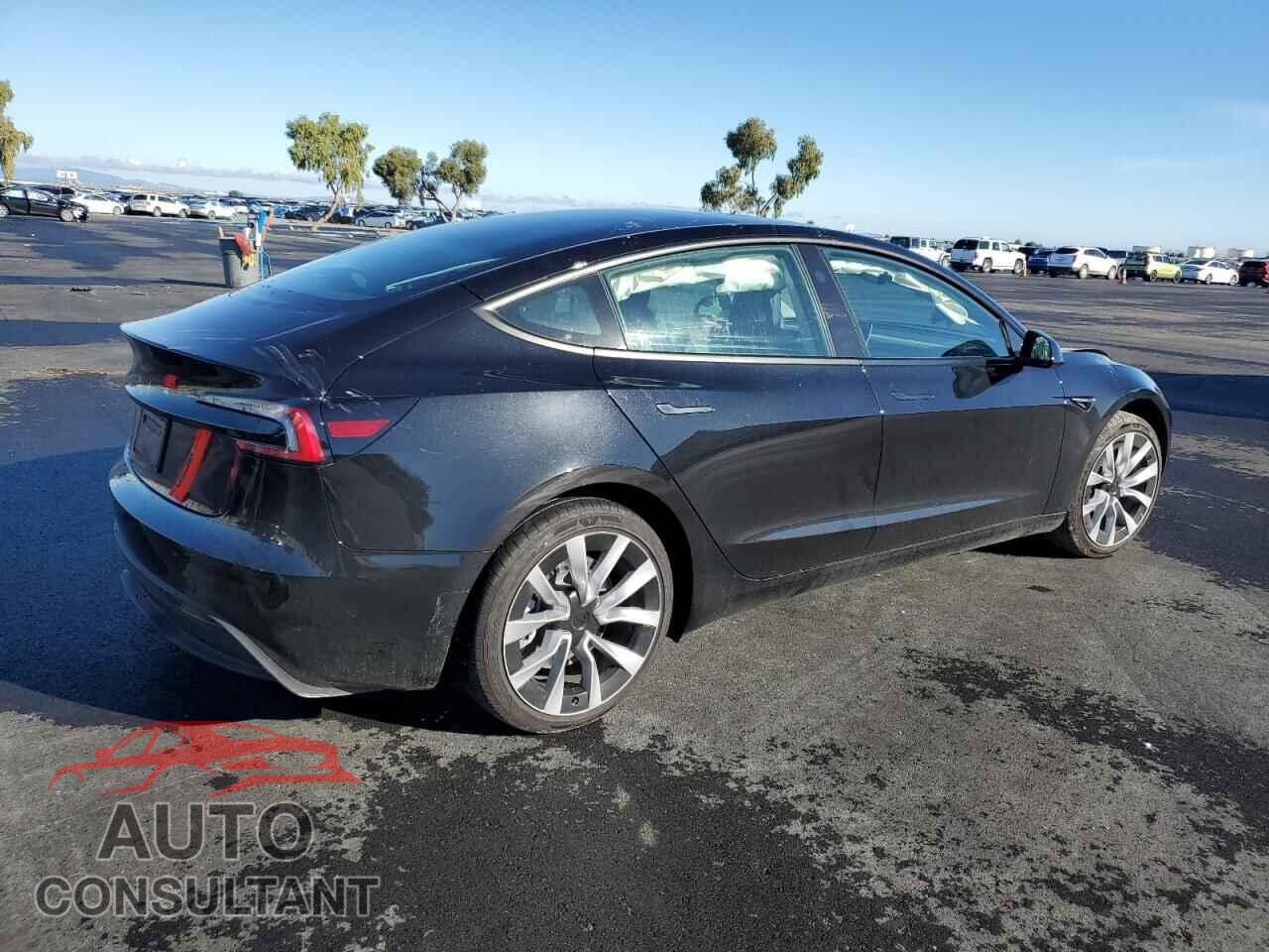 TESLA MODEL 3 2025 - 5YJ3E1EA1SF011311