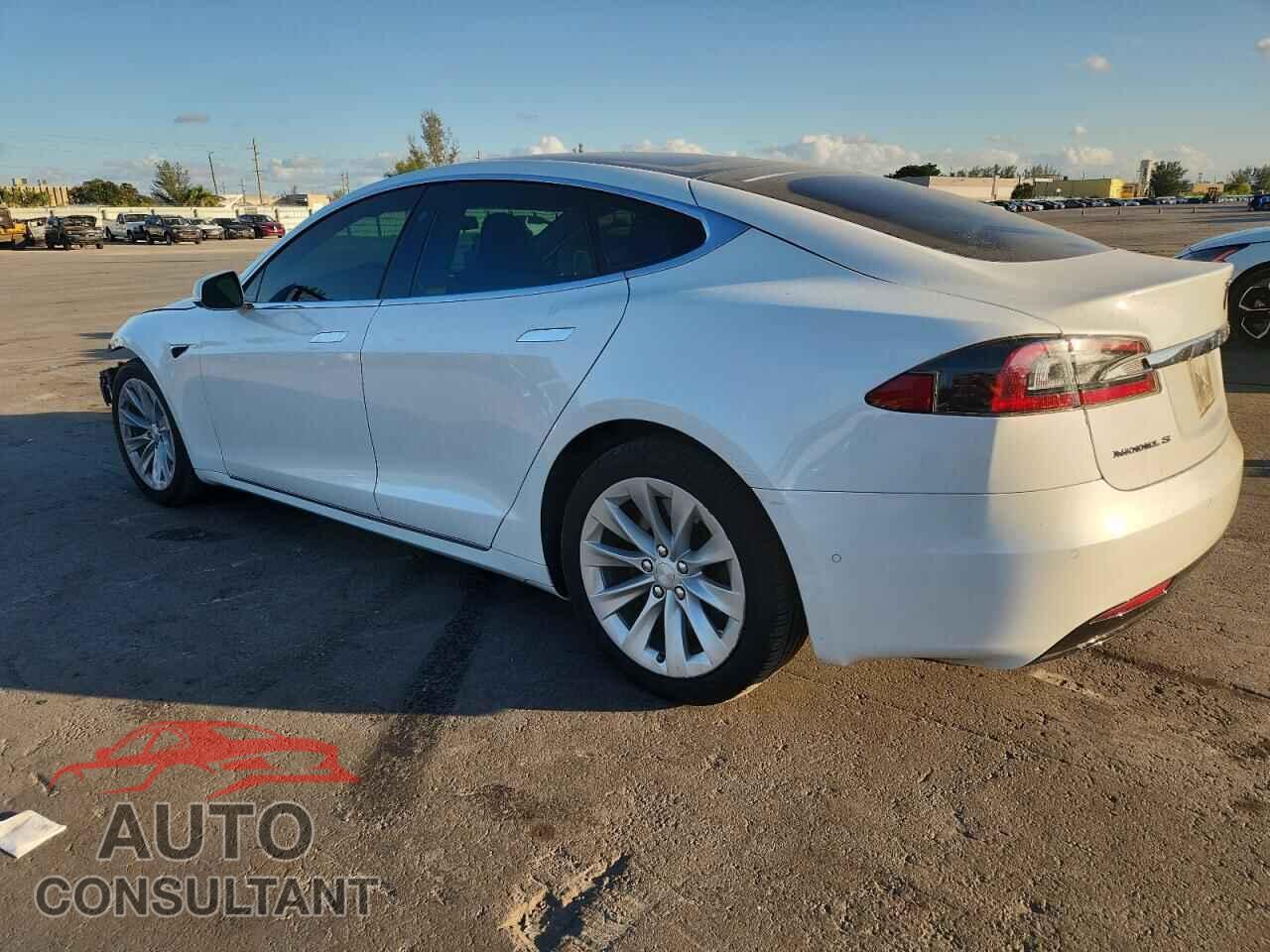 TESLA MODEL S 2018 - 5YJSA1E25JF245160