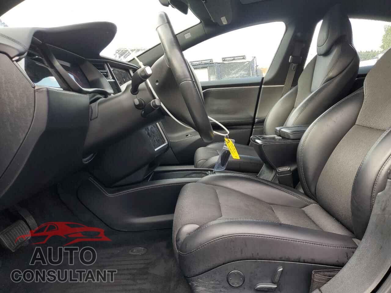 TESLA MODEL S 2018 - 5YJSA1E25JF280751