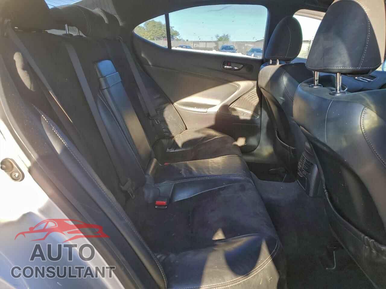 LEXUS IS 2012 - JTHBF5C29C5161745
