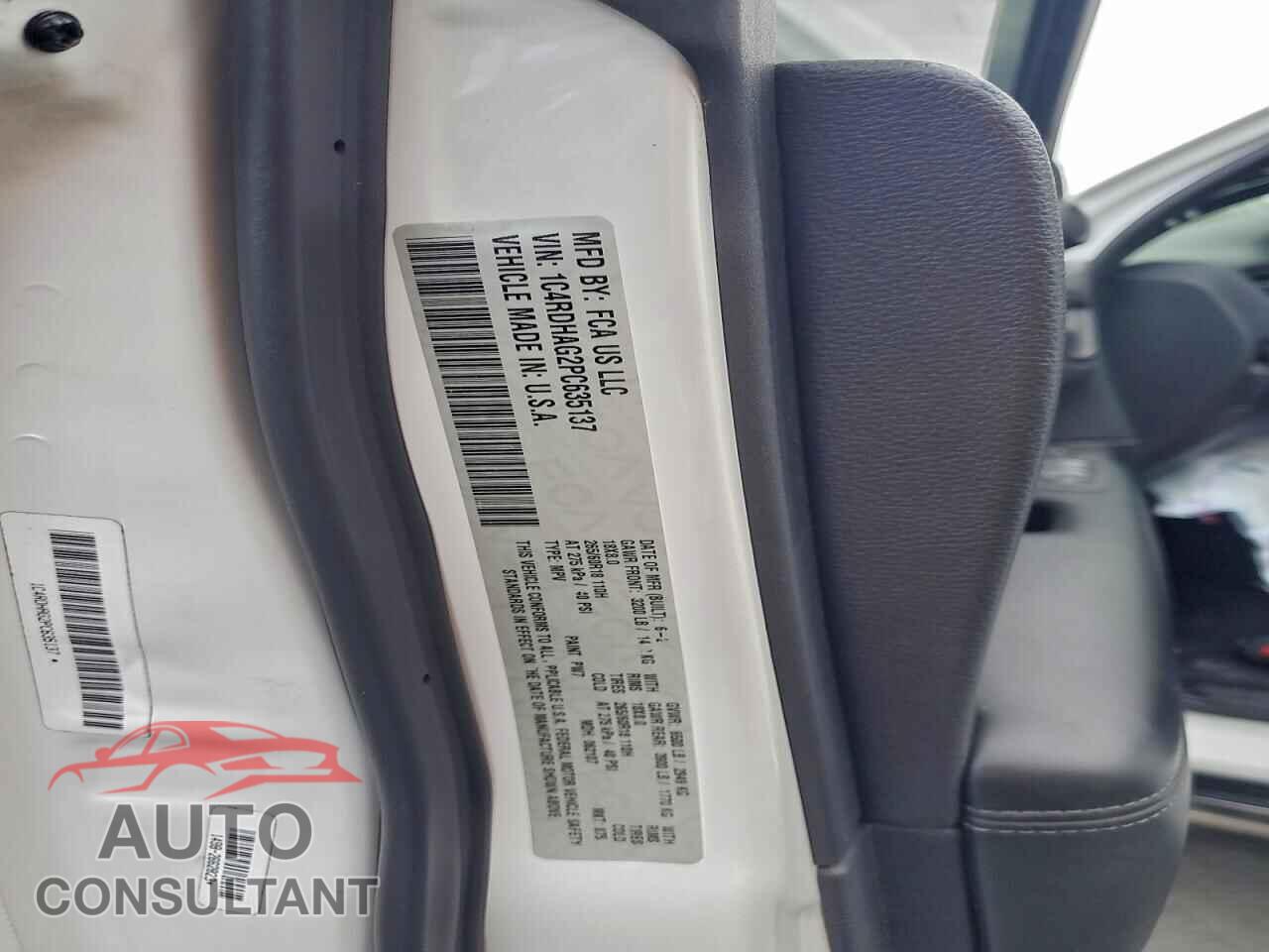 DODGE DURANGO 2023 - 1C4RDHAG2PC635137