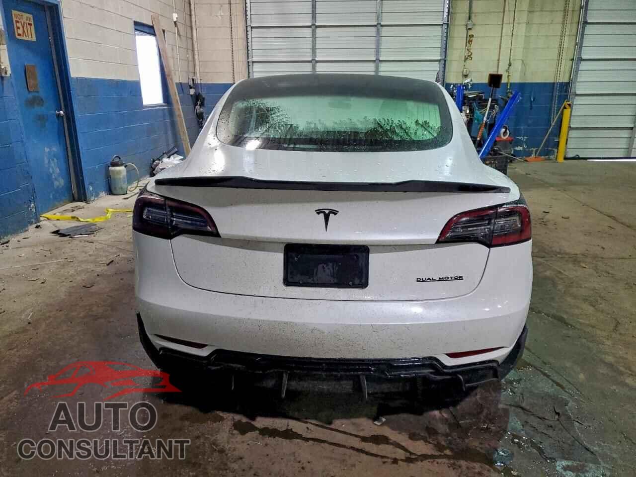 TESLA MODEL 3 2020 - 5YJ3E1EB2LF808242
