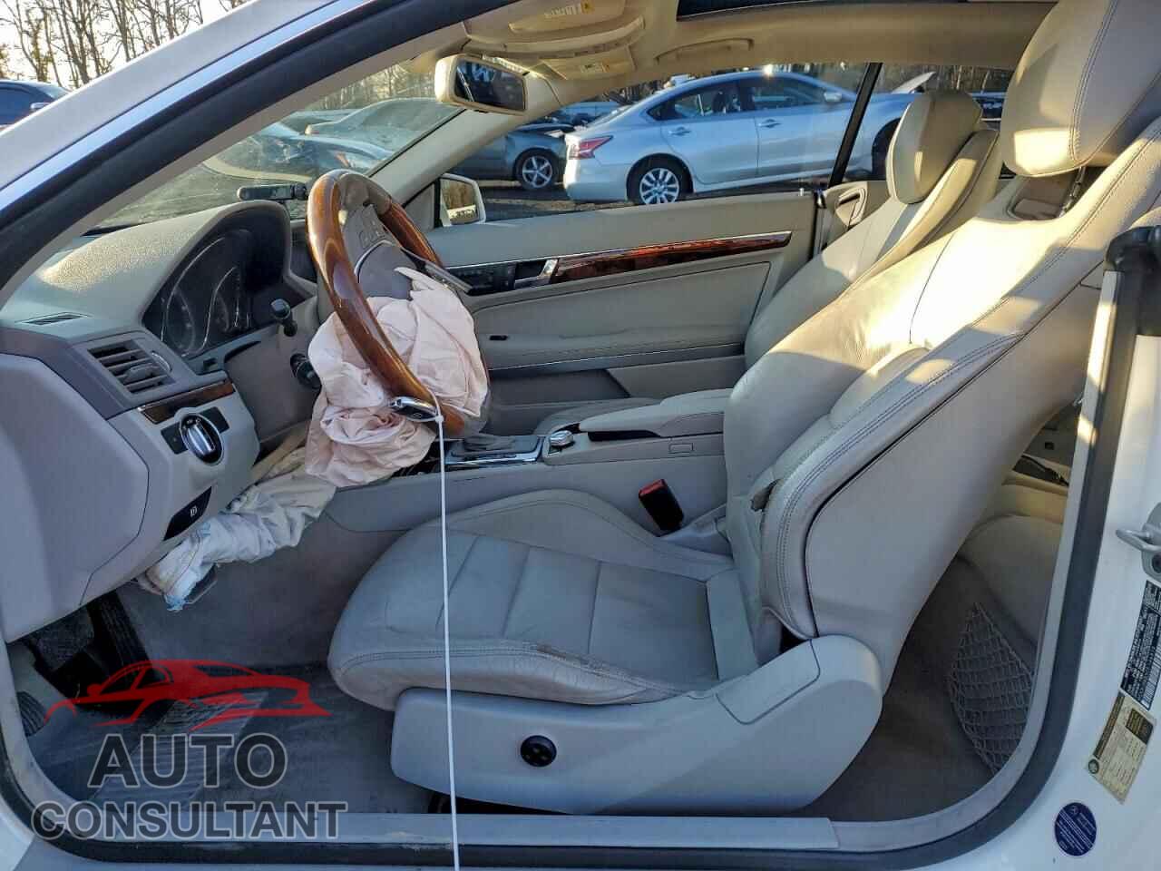 MERCEDES-BENZ E-CLASS 2012 - WDDKJ5KB5CF146919