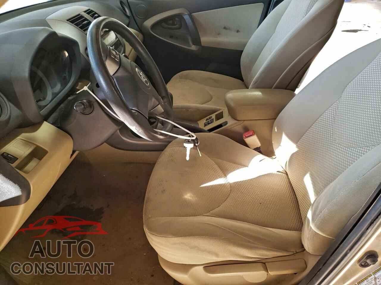 TOYOTA RAV4 2011 - 2T3BF4DV3BW123780