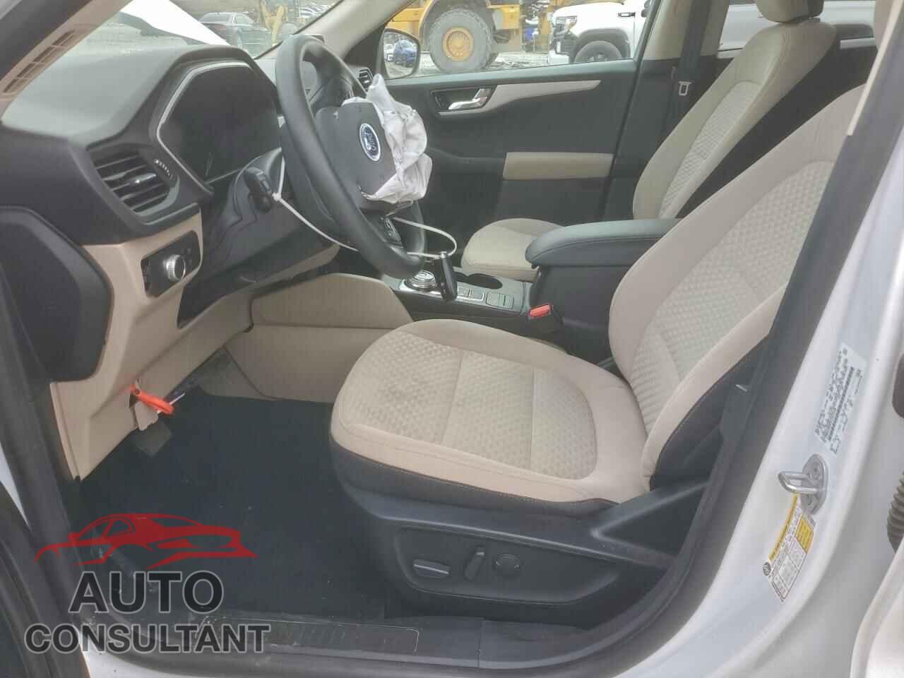 FORD ESCAPE 2020 - 1FMCU0G63LUA22398