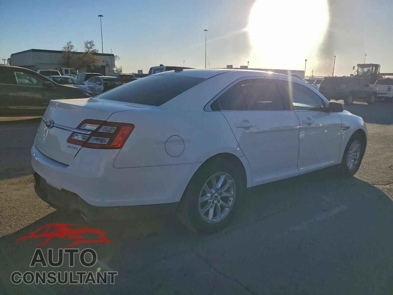 FORD TAURUS 2014 - 1FAHP2D83EG128005
