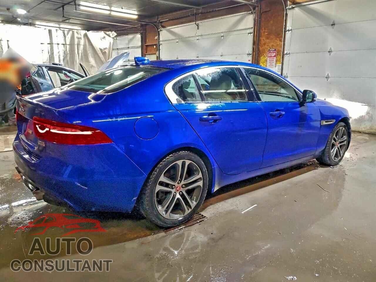 JAGUAR XE 2017 - SAJAJ4BV4HA975321