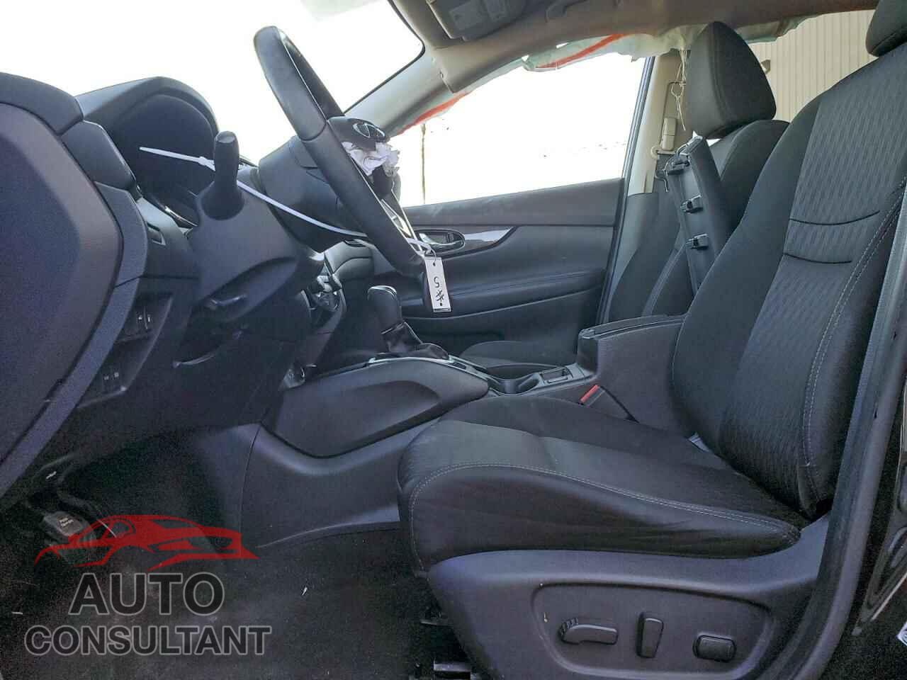 NISSAN ROGUE 2018 - KNMAT2MT2JP595325