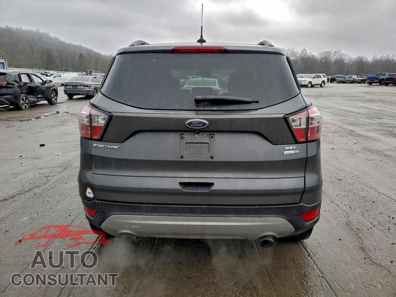 FORD ESCAPE 2018 - 1FMCU9HD5JUD31403
