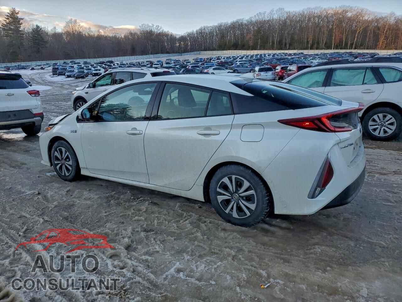 TOYOTA PRIUS 2017 - JTDKARFP4H3031647