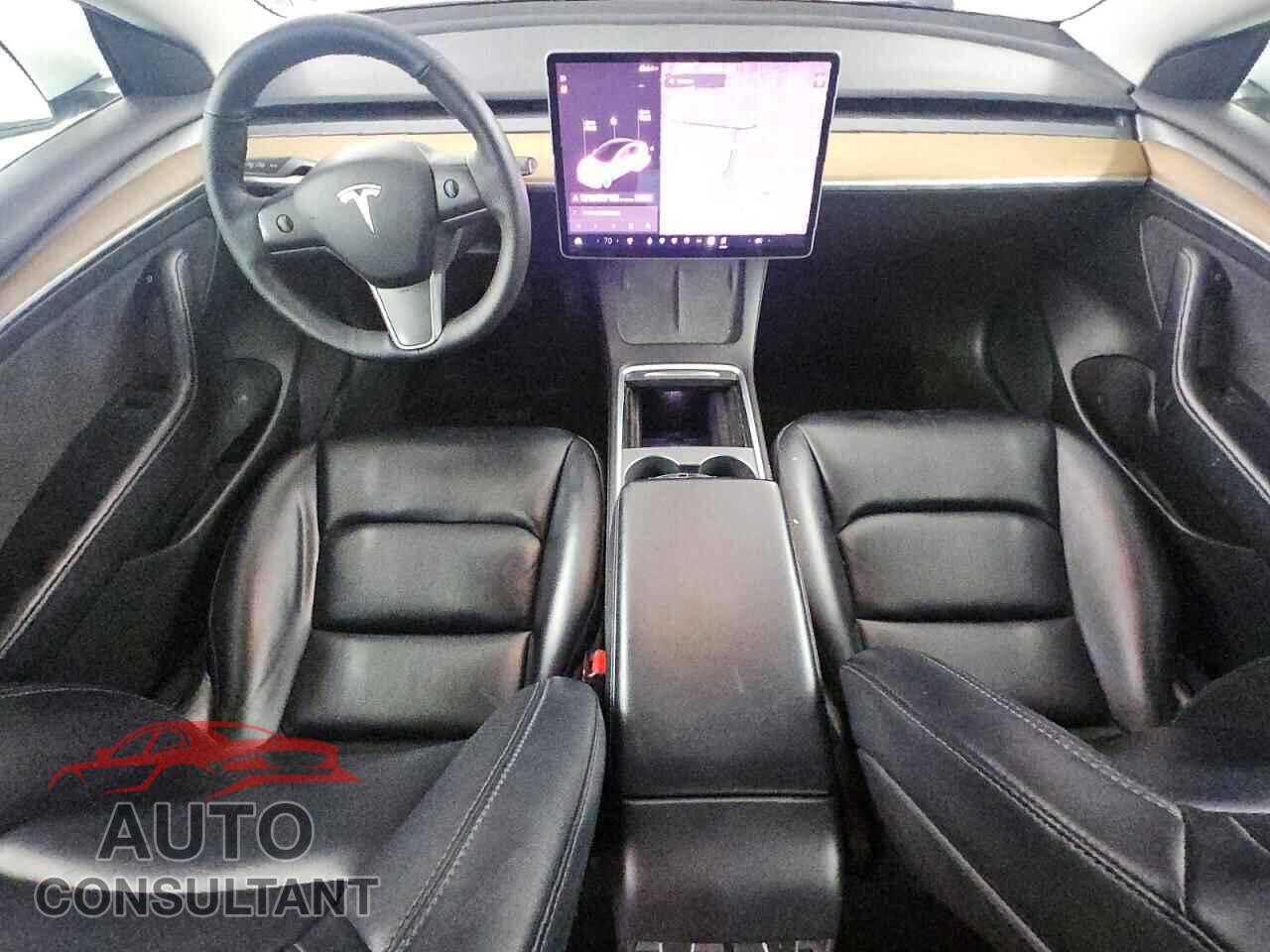 TESLA MODEL 3 2022 - 5YJ3E1EA7NF144109