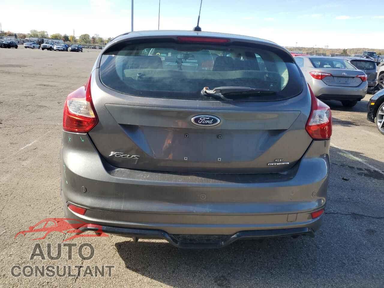 FORD FOCUS 2014 - 1FADP3K23EL405391