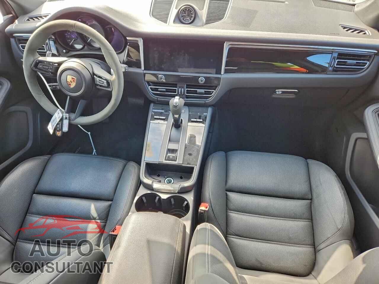 PORSCHE MACAN BASE 2025 - WP1AA2A5XSLB07578