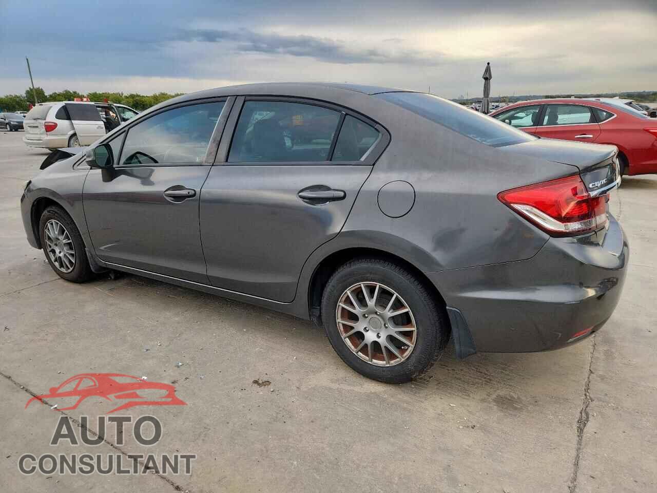 HONDA CIVIC 2013 - 2HGFB2F50DH559747